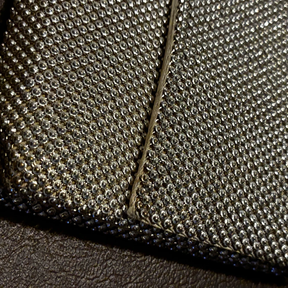 Whiting & Davis Silver Mesh Clutch Handbag Purse Clasp Mirror  Vtg - Image 3 of 4