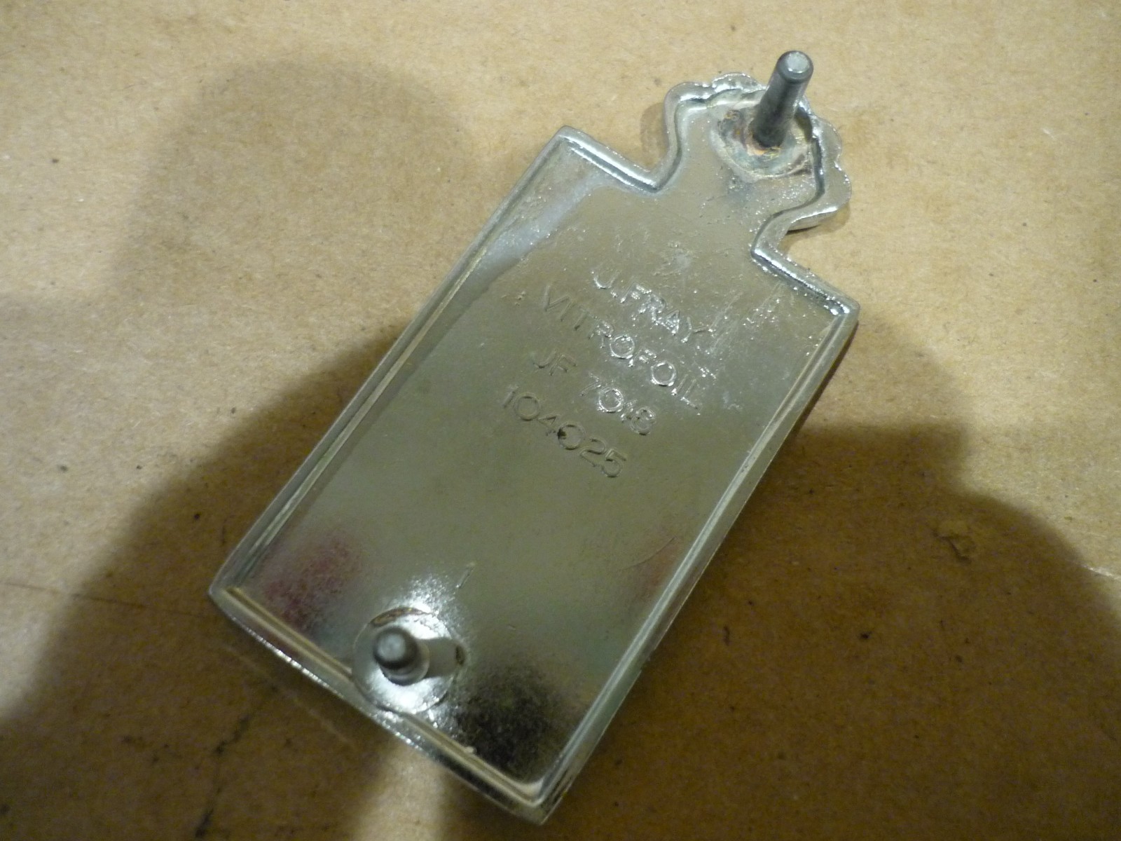 Ferrari 400,400i,365 - Pininfarina Crown Motif - P/N 144-44-320-02