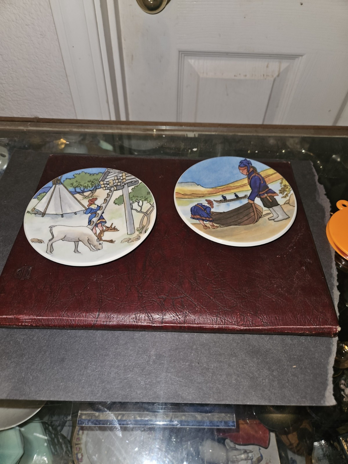 Lot of 2 Vintage Rare Arabia of Finland Mini Collector's Plates - Toivo Utrianen