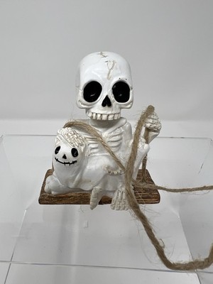 White Skull Skeleton Figurine w/ Ghost Cat & Rope on Base (Boxed)