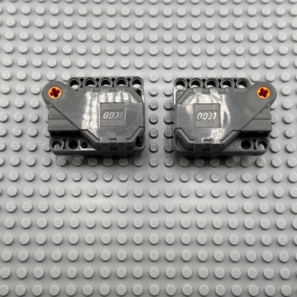 Usado Lego Gris Azulado Oscuro 6x5x3 Vehículo Técnico Camión Pull Back Motor Lote de 2 Foto 2 de 3