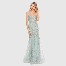 MAC DUGGAL Green Embellished Sleeveless Plunge Neck Trumpet Gown