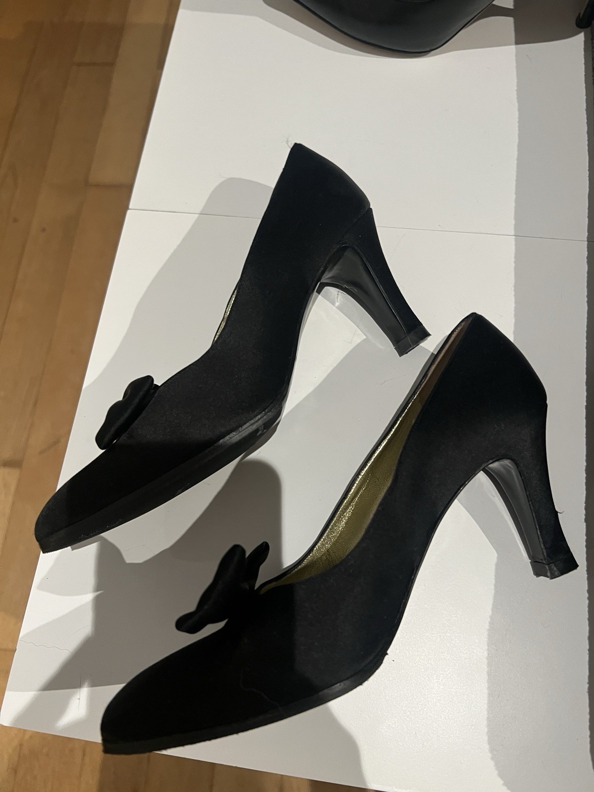 Vintage Chanel black leather pumps size 36.5 EU