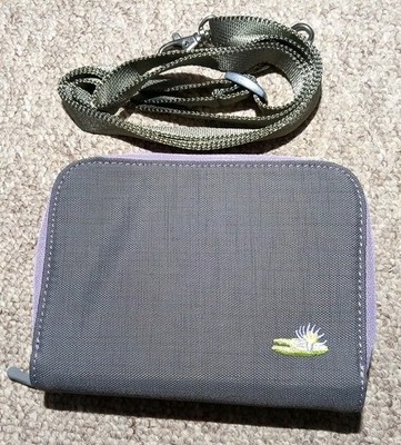 Lily Pond kleine Nylon Mini Geldbörse Crossbody Schultertasche gebraucht 