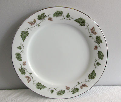 PATTERN Vineyard 6449 by Noritake CHINA Brown Green Leaves Salad Plate