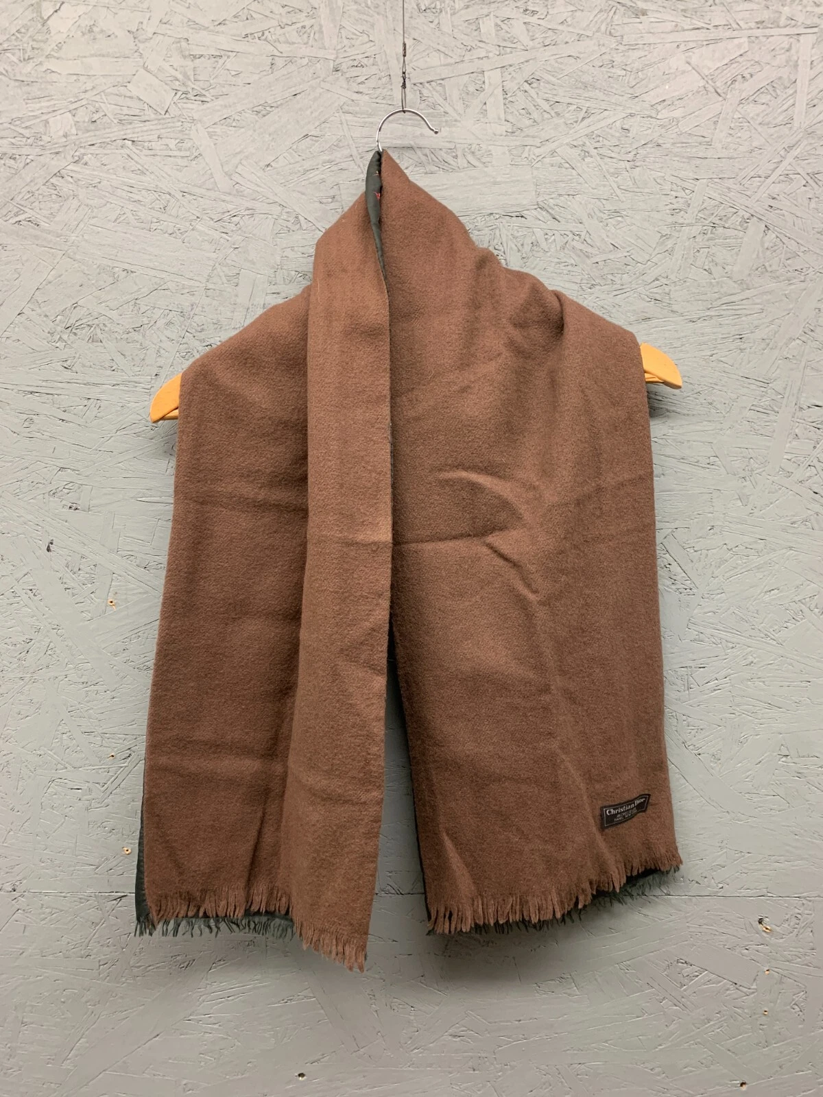 Christian Dior écharpe homme marron logo luxe col enveloppant hiver