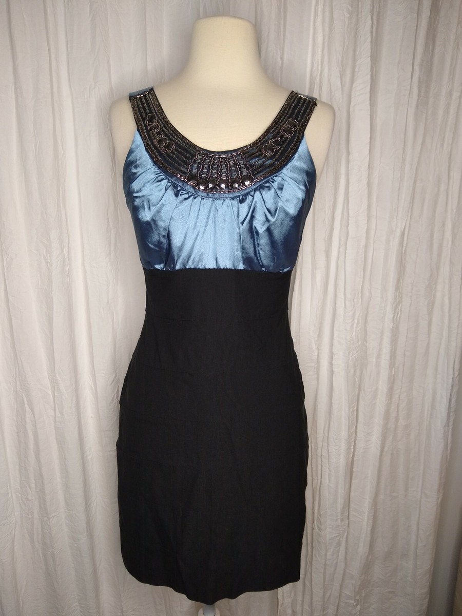 trixxi dress blue White Blue Floral Puff Sleeve Wrap Dress