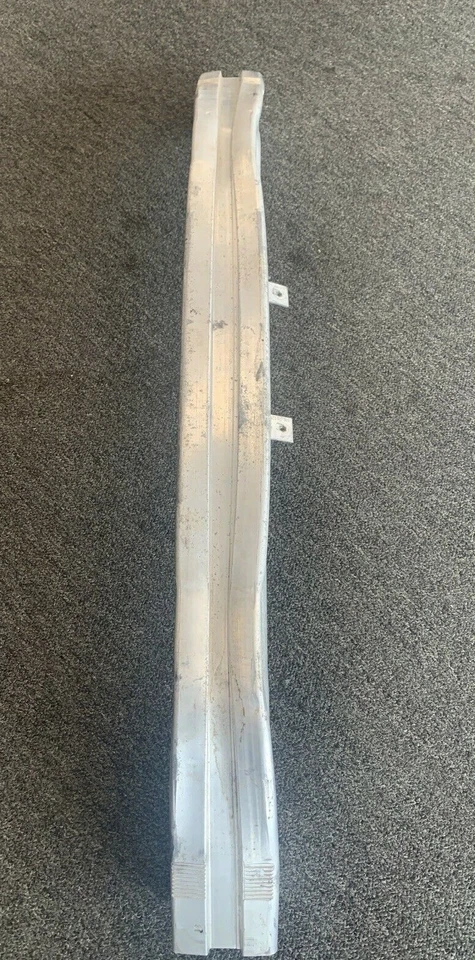 Barra de impacto de reforço de para-choque dianteiro Audi A8 Quattro 4.2L 2004-2005 fabricante de equipamento original - Imagem 3 de 4