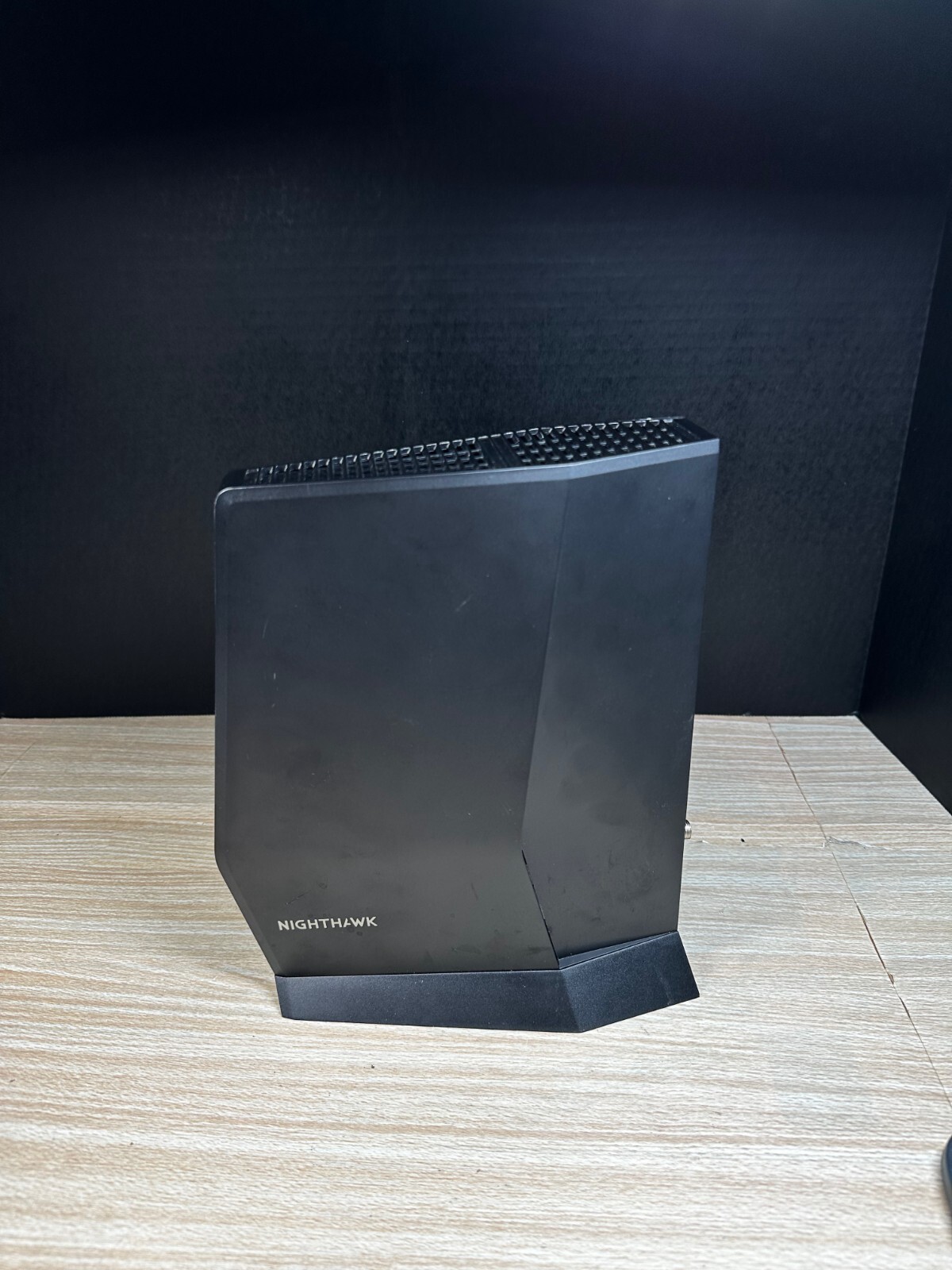 NETGEAR Nighthawk CAX30 AX6 AX2700 Wifi Router + DOCSIS 3.1