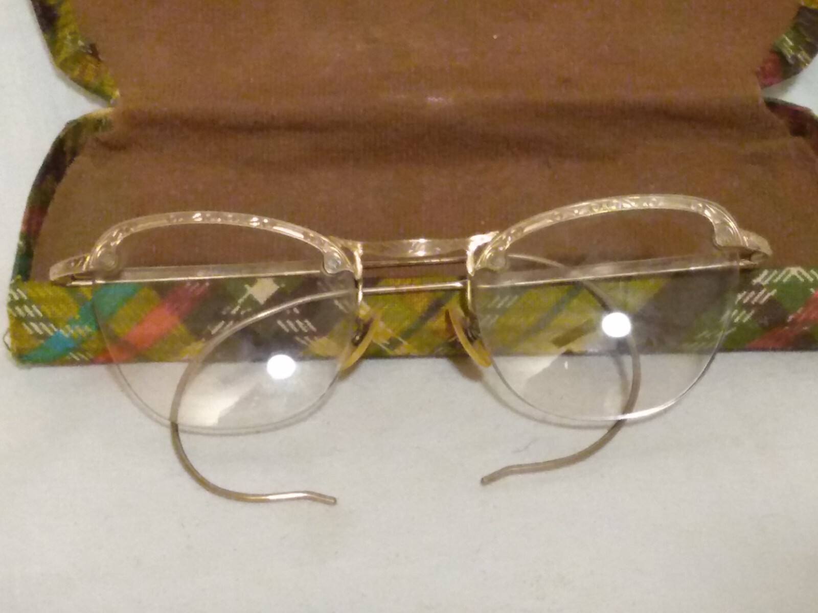 Vintage COC 1 10 12K Gold Filled Rimless Glasses Plaid Cloth And vintage-coc-1-10-12k-gold-filled-rimless-glasses-plaid-cloth-and
