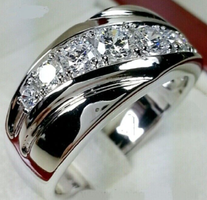 Men's 925 Sterling Silver Wedding Band with 1.50 Ct Round Moissanite-image