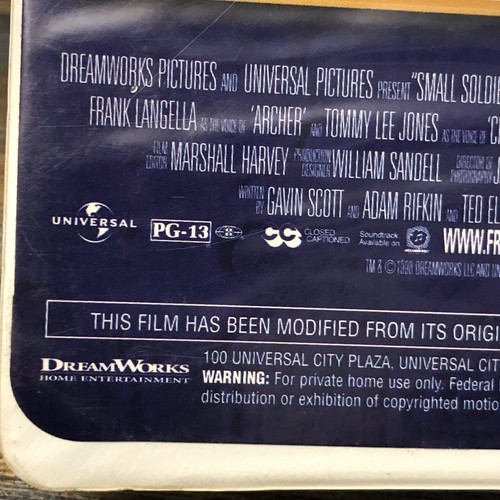 Small Soldiers VHS (1998) Movie DreamWorks Clamshell Video Tape & Flyer Insert - Picture 15 of 19