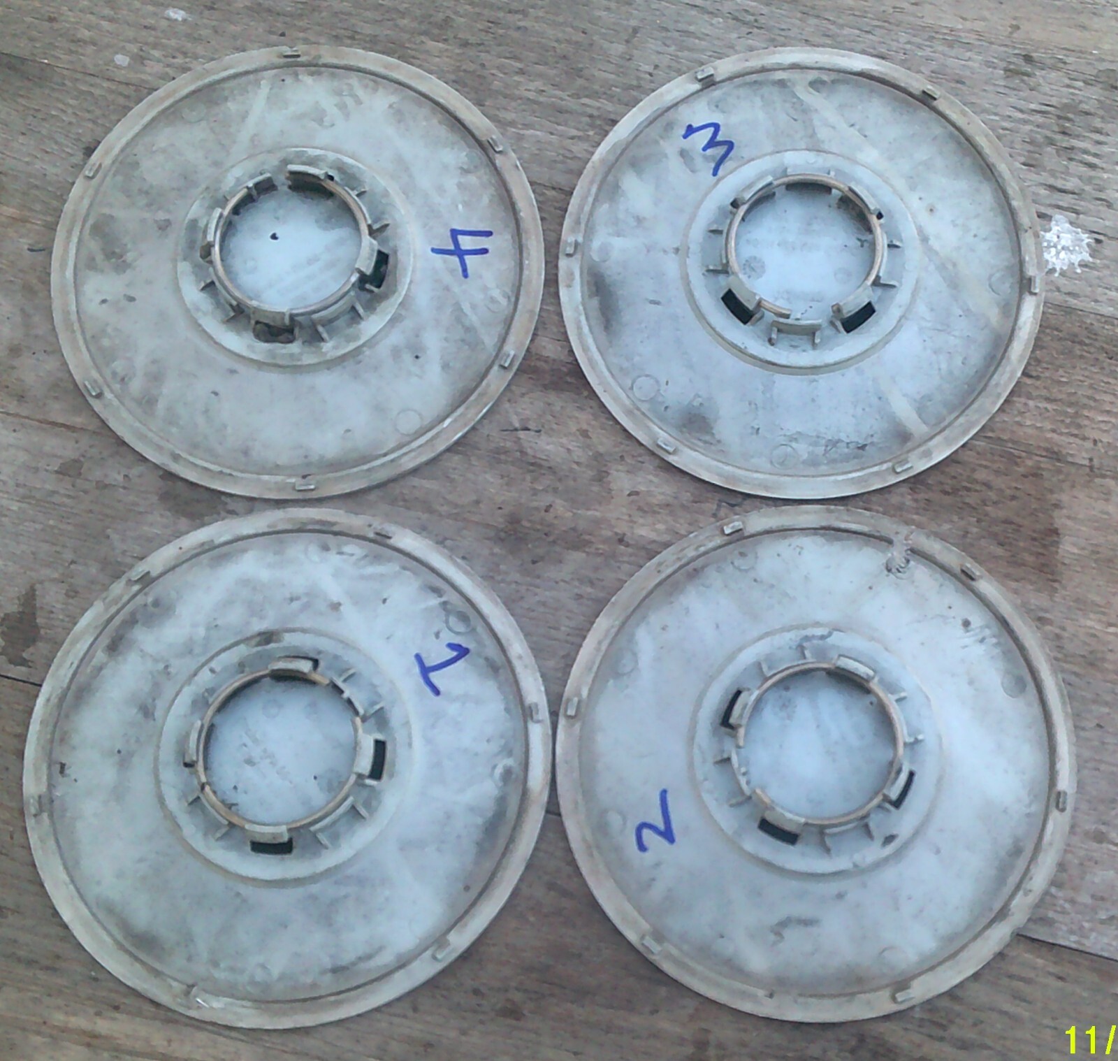 4 Caps 1998 2001 VW Passat Silver Wheel Center Cap Hubcap Cover