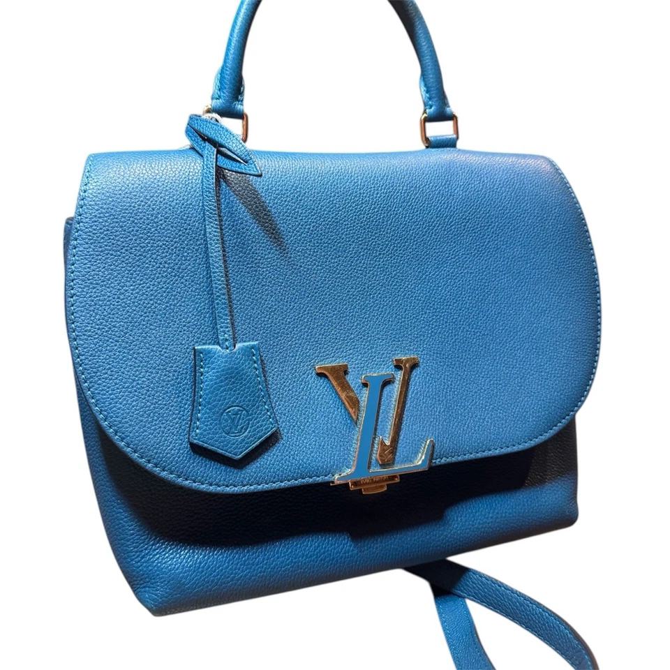 Bolso de Mano Mensajero 2 Vías LOUIS VUITTON Azul Taurillon Cuero Guijarro LV Volta Foto 4 de 4