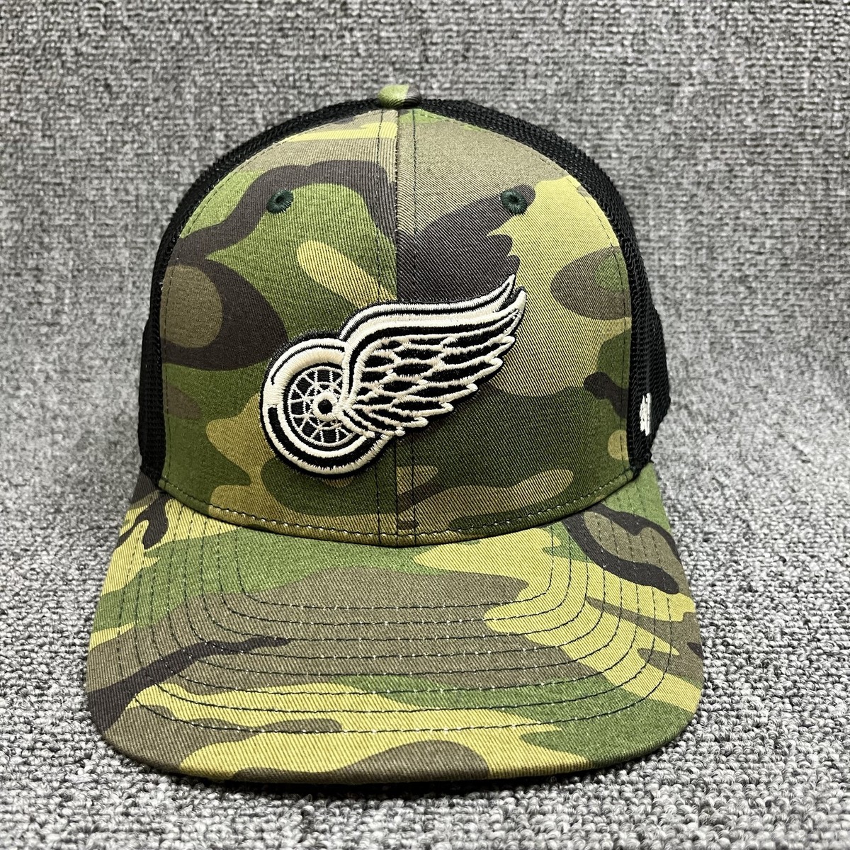 '47 Brand Detroit Red Wings Camo Trucker Hat NHL Snapback Mesh Cap Black
