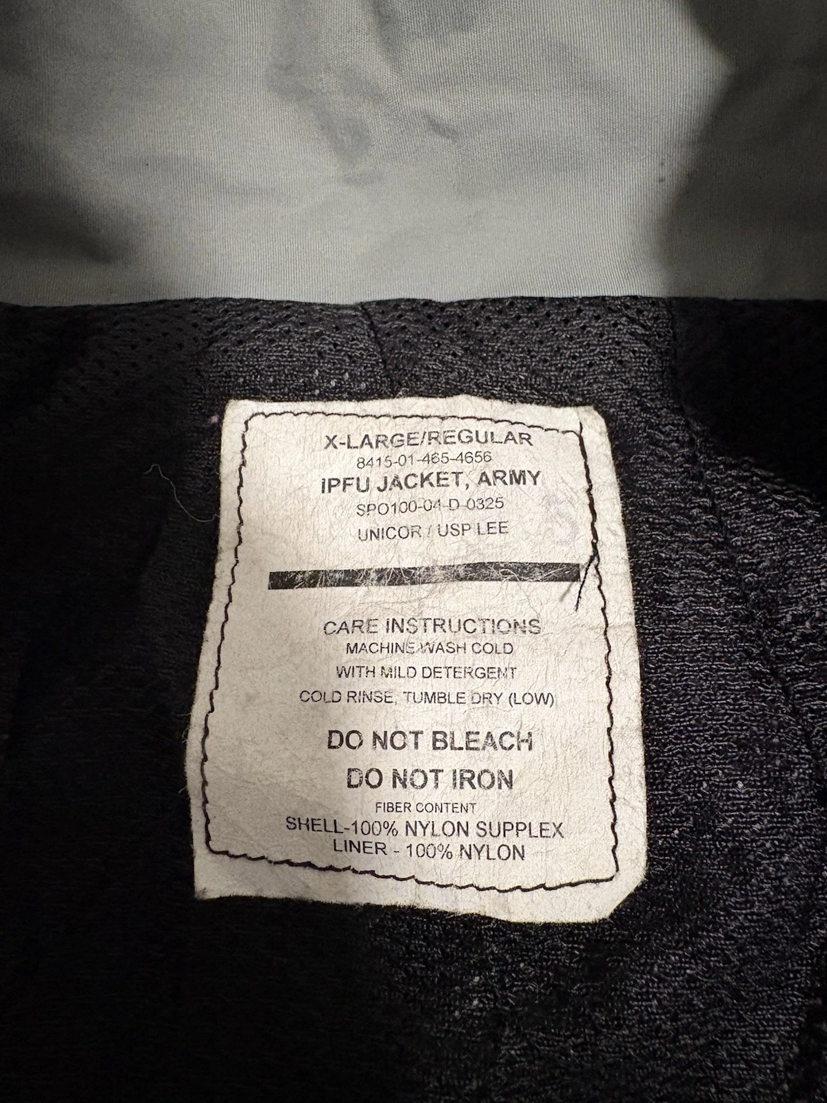 UNICOR ARMY Jacket. Size X-Large Regular Men's. - product detail image 4