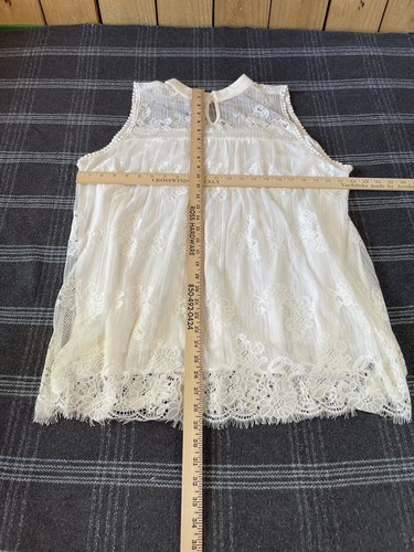Shannon Ford New York Womens Laced Top XXL Sleeveless Color White Lined - Picture 2 of 10