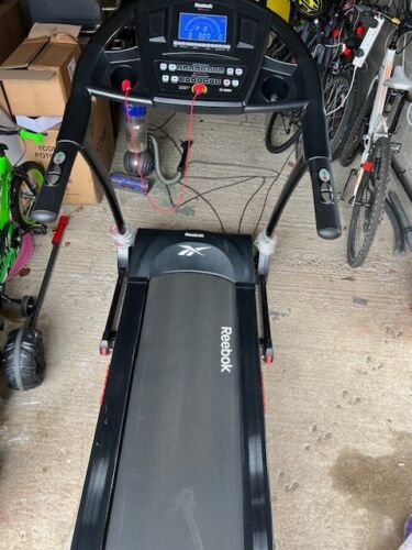 Reebok Z9 Treadmill Great Condition - Picture 4 of 7
