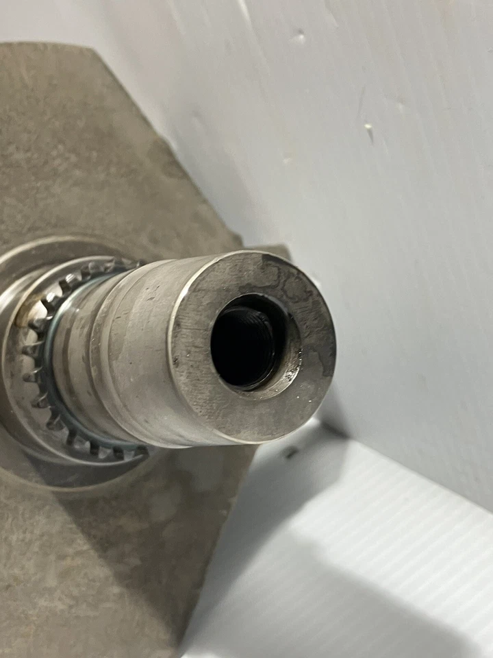 2006 Suzuki Boulevard M50 Crankshaft (OEM) Foto 4 de 4