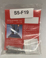 Andrea miniatures S5 -F19 WAFFEN SS OFFICER 1943 SCALE 1/32