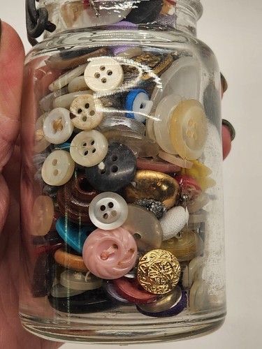 Vintage Glass Jar Full of Mixed Vintage Buttons Different Shapes & Sizes - Picture 13 of 17