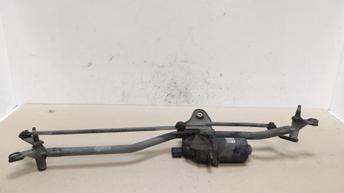 2004 Volkswagen Transporter T5 Van 1.9 TDi (AXB) WINDSCREEN WIPER MOTOR 404780