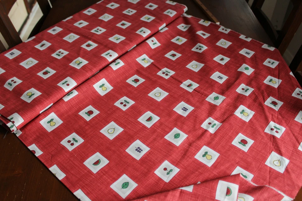 Stoff Patchwork Muster Dekostoff Vorhangstoff rot Motiv Obst B 1,40 m Meterware - Bild 3 von 4