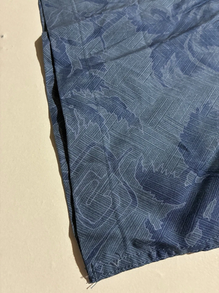 Pierre Cardin Rayon Sport Shirt XLT Floral Jacquard NOS 80s 90s Made in Korea - Image 4 of 4