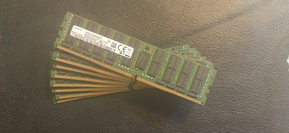 8x32GB Samsung DDR4 PC4-2133 M386A4G40DM0 CPB0Q 256GB ECC