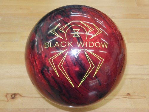 Palla da bowling ibrida nuova con scatola 14# Hammer Black Widow 2.0 - perno 14,3/2-3"/3,70 oz TW - Foto 1 di 4