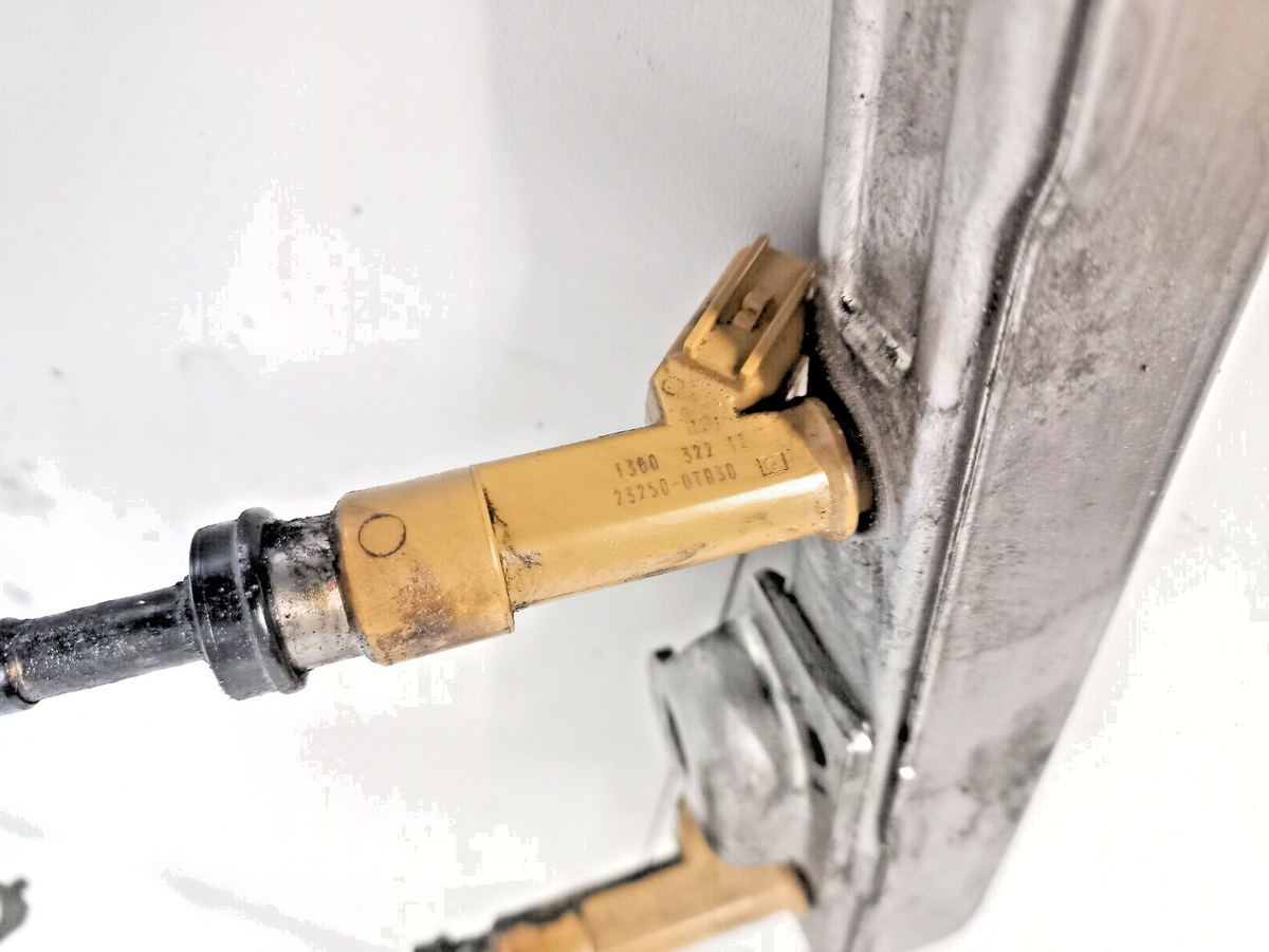 Injecteur Carburant Pour Toyota Auris Prius 1.8 2009-2015 | Remplace 232500T030 | Solénoïde, Raccord 1/2" - 10