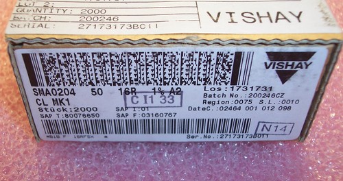 QTY (100) 16 Ohm .4W 1% PRECISION METAL FILM RESISTORS SMA0204-50-16R-1% VISHAY - Picture 2 of 2