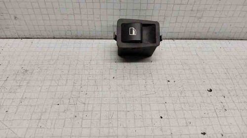 BMW 3 Touring E46 Schalter für Fensterheber hinten links 61318368921 32538237