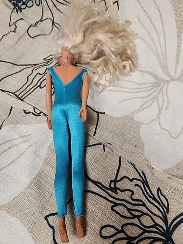 *VINTAGE 1983 GREAT SHAPES BARBIE - Picture 6 of 8