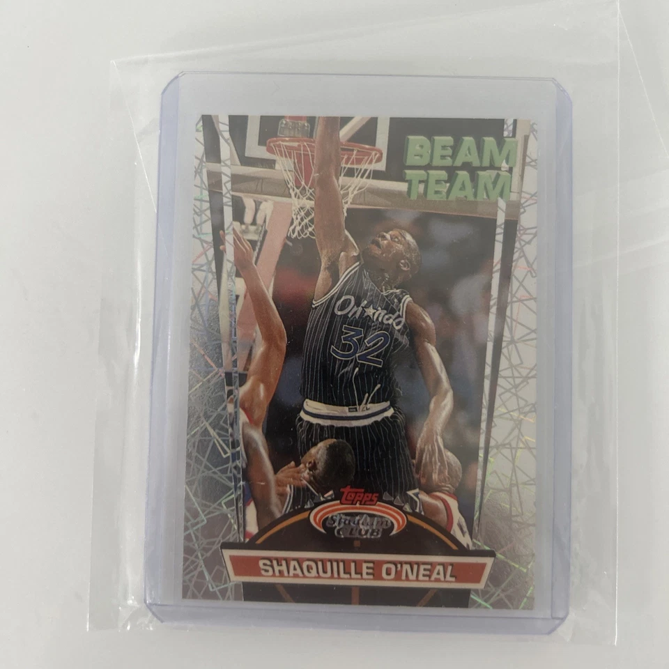 1992-93 Topps Stadium Club Rare Centered Beam Team Shaquille O'Neal #21  Shaq - Image 2 of 4