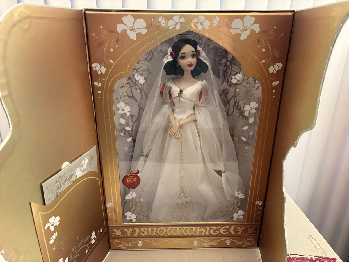 D23 Expo Disney Limited Edition Collectibles (1968-Now) for sale