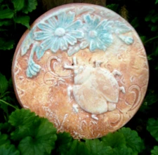 Ladybug small stepping stone mold plaster cement concrete mould 6.5" x 3/4"