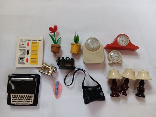 VINTAGE MINIATURE DOLLHOUSE ACCESSORIES LAMPS CLOCKS RADIO TYPEWRITER