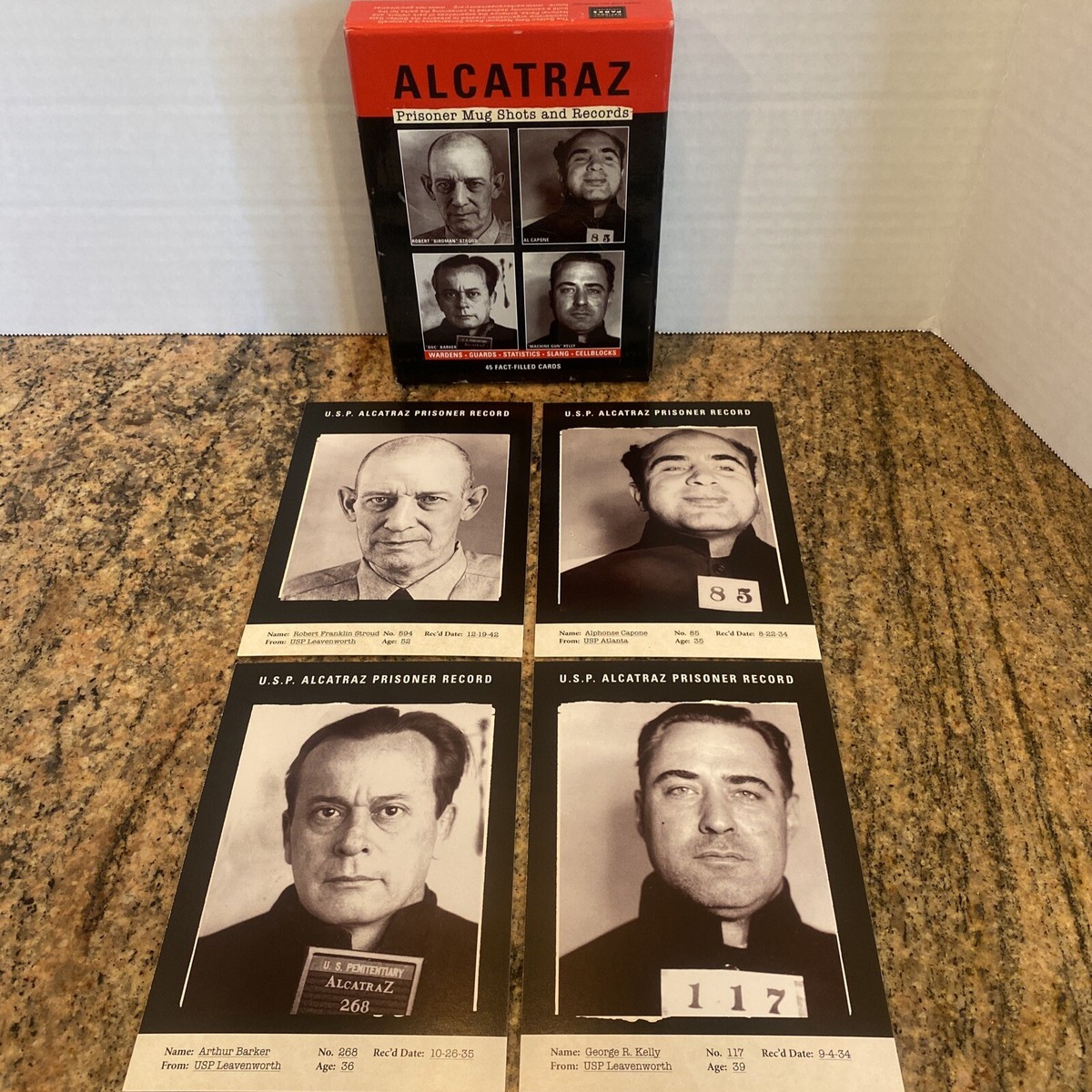 貴重★米国 土産 アルカトラズ 囚人 マグショット レコード ALCATRAZ $_12.JPG?set_id=880000500F