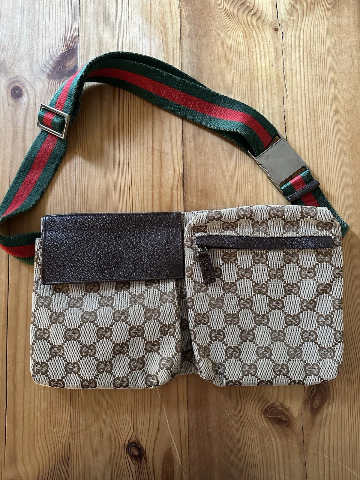 Sac Gucci taille unique vintage double ceinture GG toile