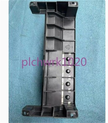 1PCS  input/Output power terminal HRB50522 in good condition #bv