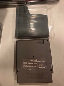 Gumshoe [5 screw] NES Original + Dust Sleeve + Protective Outer Case