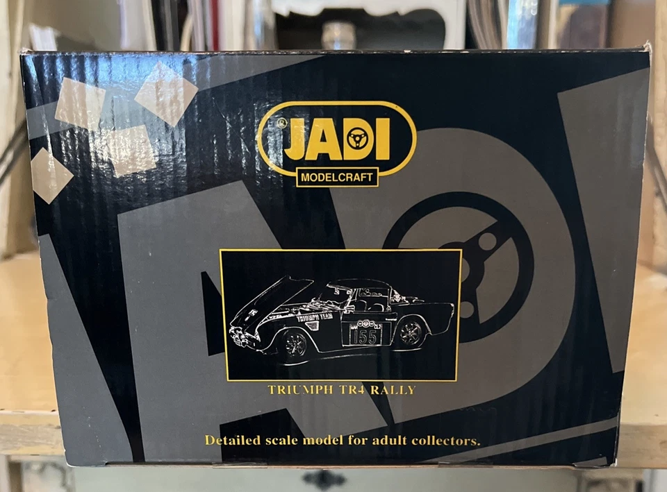 JADI - Triumph TR4   1/18 - Un opened Box - WHITE - Super RARE - Image 3 of 4