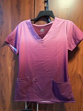 GT Performance Scrub Top Pink Purple size small. NWOT