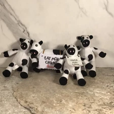 CHICK-FIL-A BLACK WHITE COWS "EAT MOR CHIKIN" "COMA MAS CHIKIN" PLUSH ANIMAL LOT