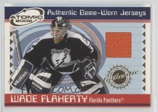 2001-02 Pacific Atomic Game-Worn Jerseys Wade Flaherty #28 2d8
