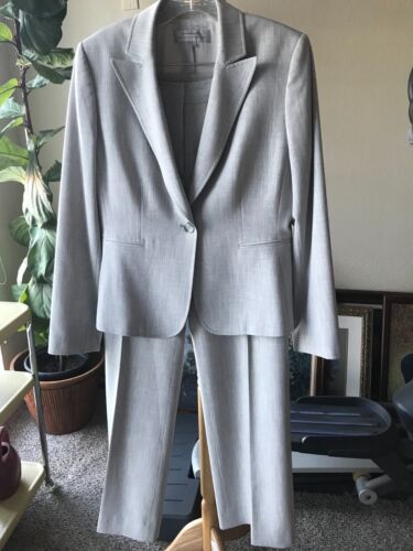 Women's Tahari Arthur S. Levine Size 10 Gray 2- Piece Set Pant Suit