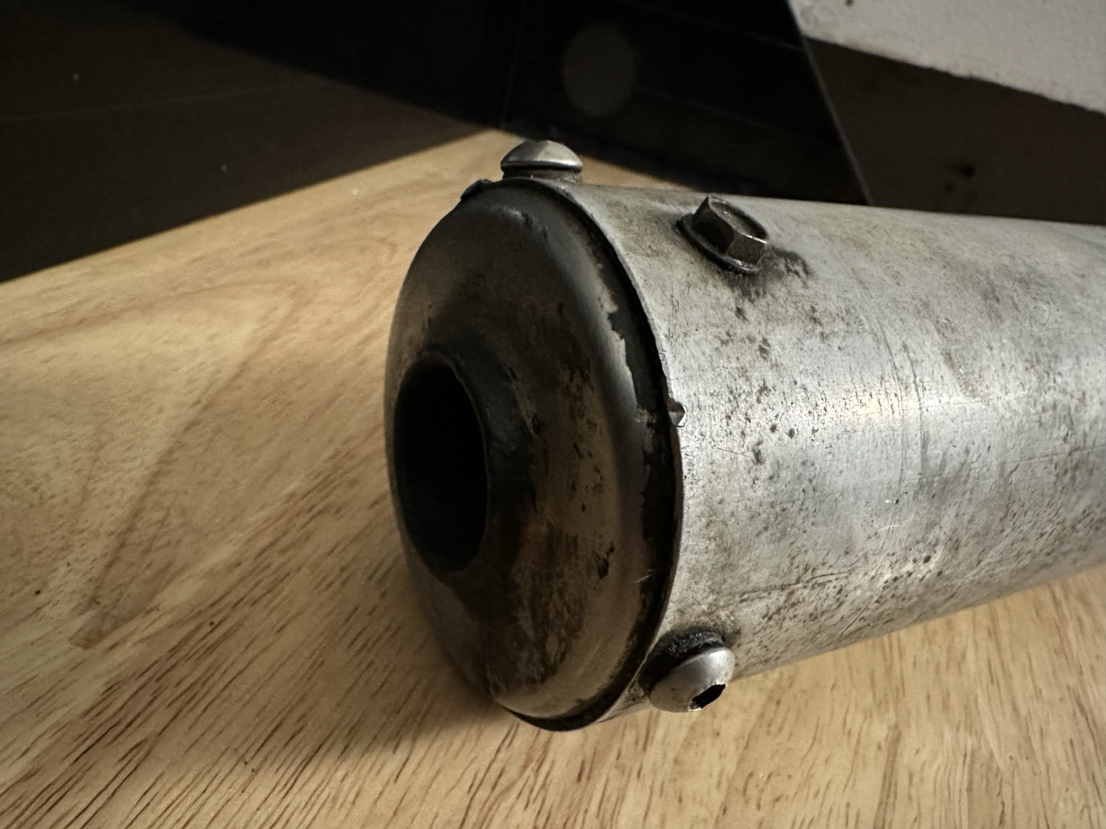 yz250 pro circuit pipe