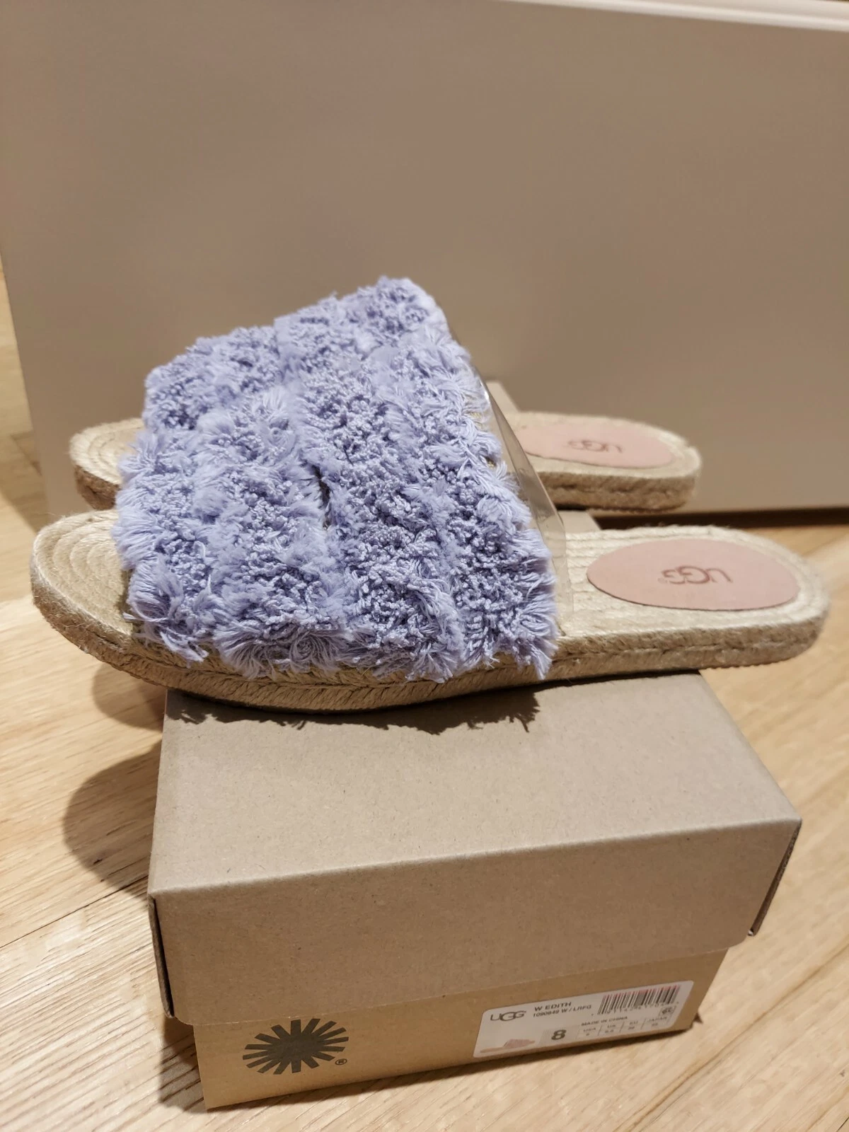 Nuovo! Sandalo slip on UGG Australia donna Edith taglia 8 lavanda Fg