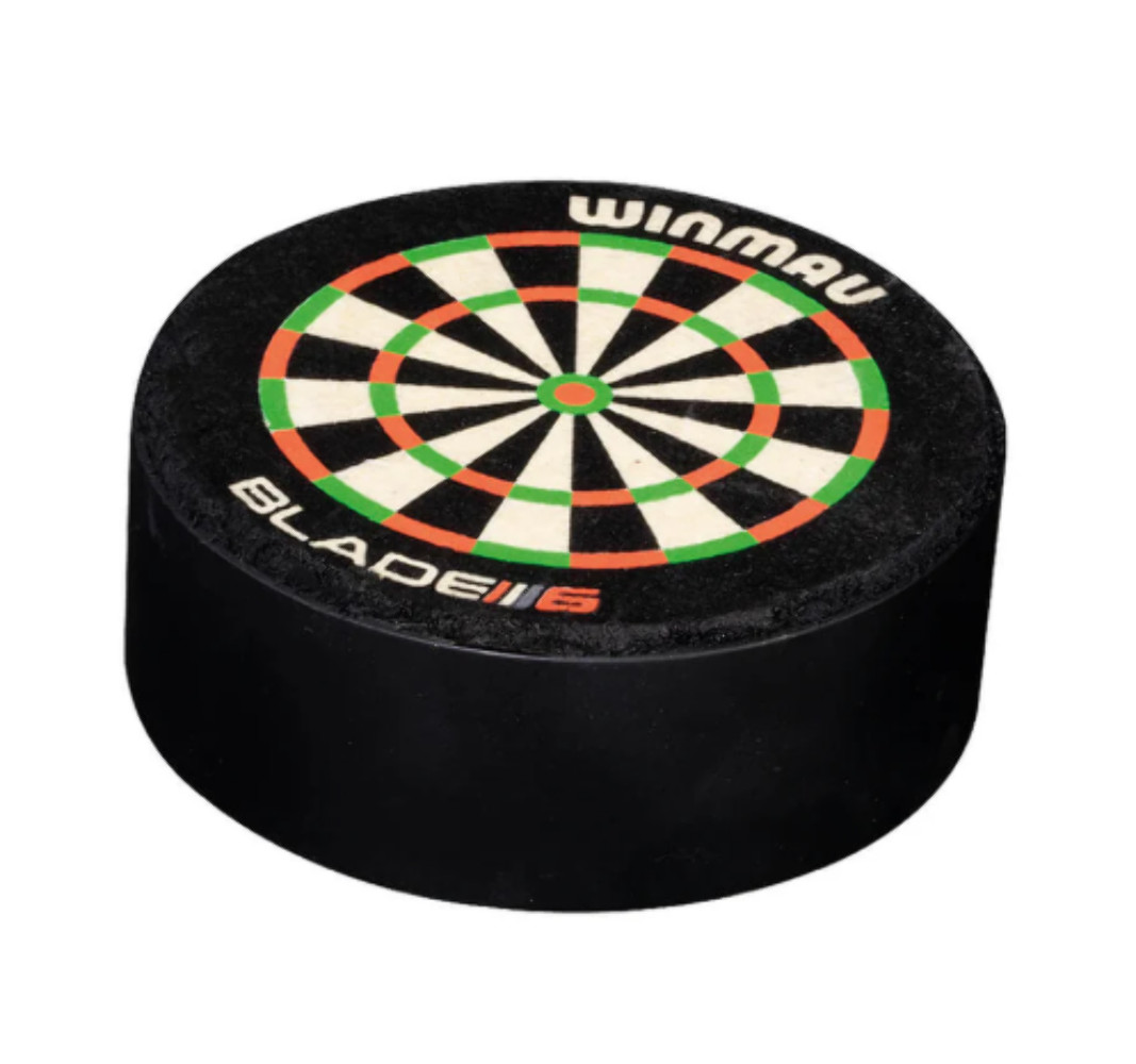 Winmau Blade 6 Dart Dock